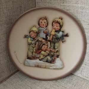 Hummel Mini Plate "Strike up the Band" NIB